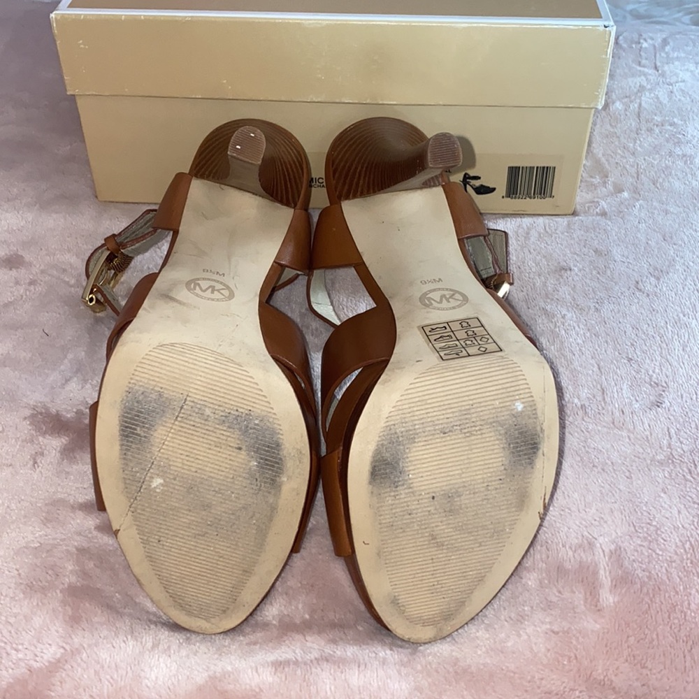 Michael Kors Oksana leather platform sandals - Picture 6 of 7